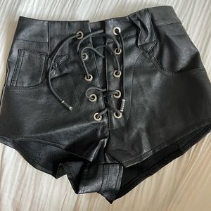 Lioness Leather Lace Up Short BNWT